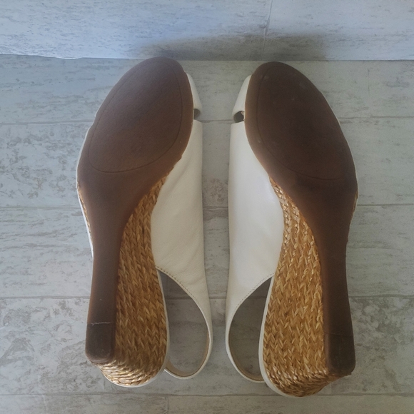 Alex Marie White Wedge Espadrilles Sandals Size 8.5 - Picture 7 of 7
